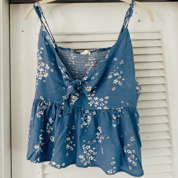 PacSun Tops - PACSUN blue flower print tie front tank top